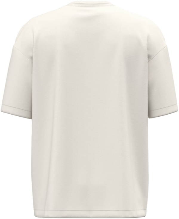 Camiseta GRÀCIA en color crudo vista por la espalda